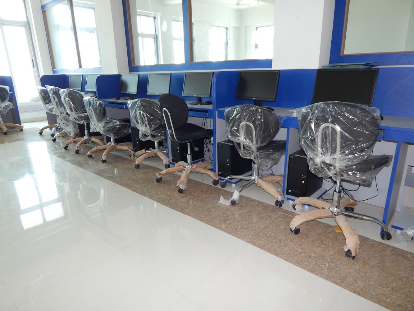 Prime Institute of Engineering and Technology Surat Infrastructure photo 39